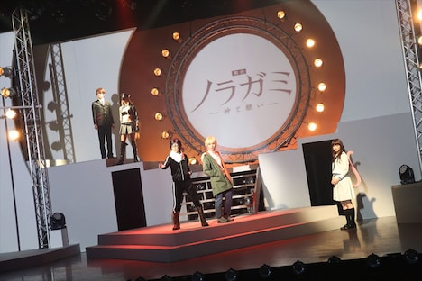 舞台「ノラガミ-神と願い-」ゲネプロの様子。