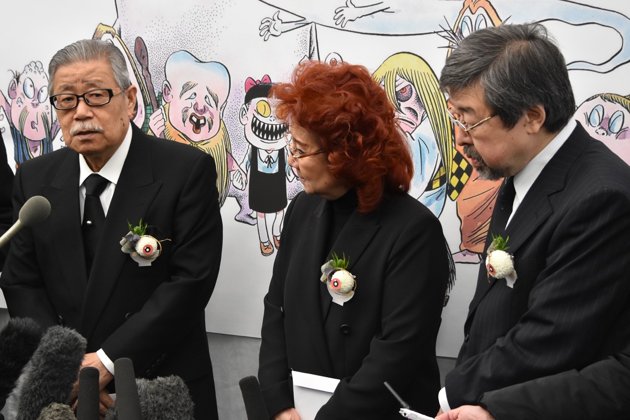 左からさいとう・たかを、野沢雅子、編集者の松田哲夫氏。