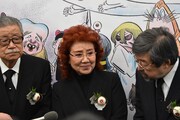 左からさいとう・たかを、野沢雅子、編集者の松田哲夫氏。