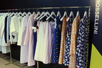 レベッカをイメージしたワンピースなど。