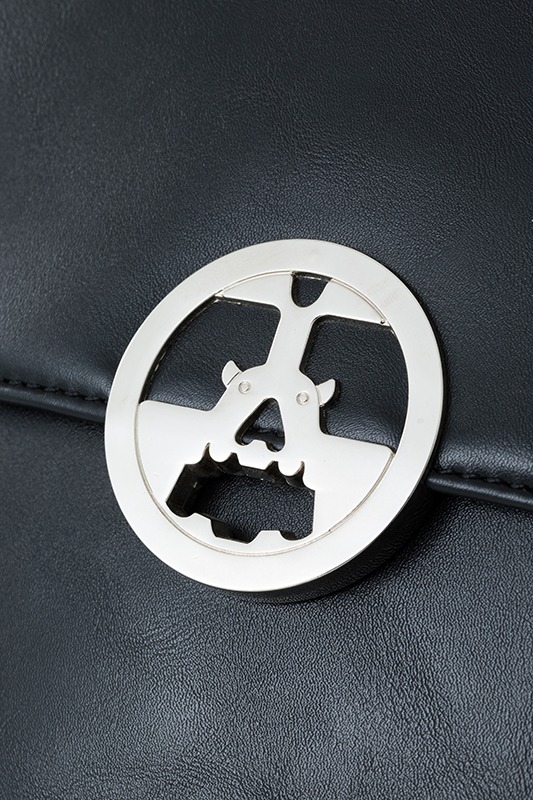 「トライガン ニコラス・D・ウルフウッドモデルショルダーバッグ」