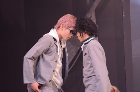 「『終わりのセラフ』The Musical」公開ゲネプロの様子。