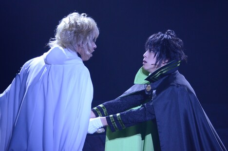 「『終わりのセラフ』The Musical」公開ゲネプロの様子。