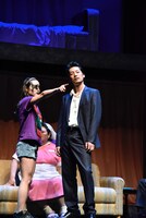 舞台「ホテル・カルフォリニア～HOTEL CALFORINIA～」のゲネプロの様子。