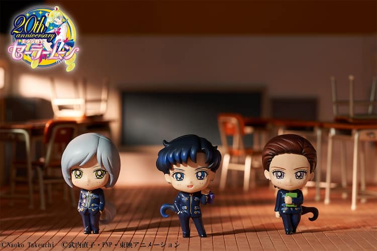 セーラームーン」変身前の学ラン着たスリーライツがフィギュアに 