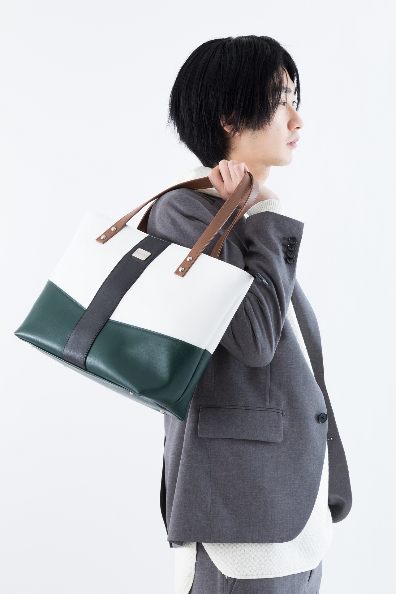 バッグの使用イメージ。