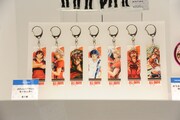 「ALL OUT!! スティックアクリルキーホルダー」