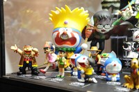 メディコム・トイブースの展示の様子。
