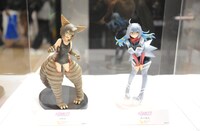 「ウルトラ怪獣擬人化計画」のフィギュア。