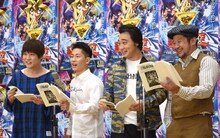 左からジャングルポケット、ケンドーコバヤシ。