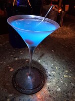 「BAR CAT'S EYE」のイメージ。