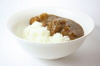 「『カレーはうどんにもご飯にも最高ですぜ』選べるカレーライス or うどん」