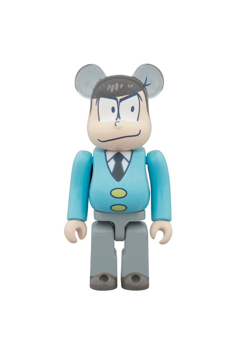 「BE@RBRICK おそ松さん」のカラ松。(c) 赤塚不二夫／おそ松さん製作委員会BE@RBRICK TM & (c) 2001-2016 MEDICOM TOY CORPORATION. All rights reserved.