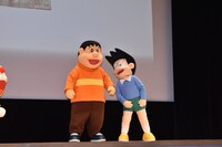 左からジャイアン、スネ夫。