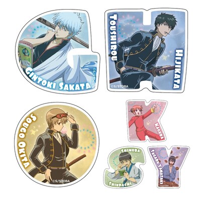 TSUTAYAにて先行販売されるアクリルバッジ。