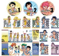 TSUTAYA BOOKSで販売されるグッズ。