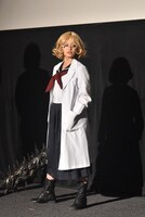 碧井ネロ役の山地まり。