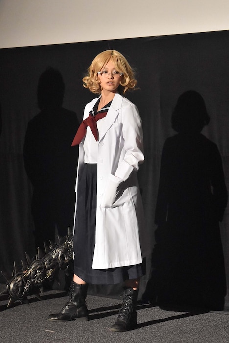 碧井ネロ役の山地まり。