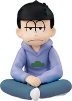 「パルメイトぷち おそ松さん やっぱパーカーは楽だよな！編」より、一松。