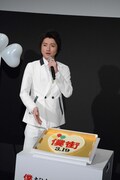 会場に登場した巨大ホワイトチョコレート。