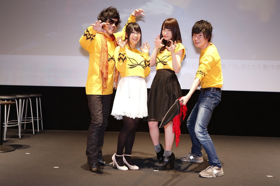 第27話の先行上映会の様子。（左から）とら役の小山力也、井上真由子役の安野希世乃、中村麻子役の小松未可子、蒼月潮役の畠中祐。