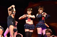 舞台「熱いぞ！猫ヶ谷!!」公開ゲネプロの様子。