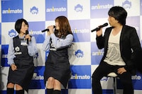 （左から）生駒里奈、松村沙友理、関智一。