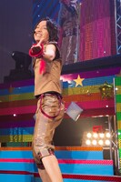 不動明謙役の千葉翔也。