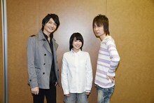 （左から）島崎信長、藤原夏海、前野智昭。