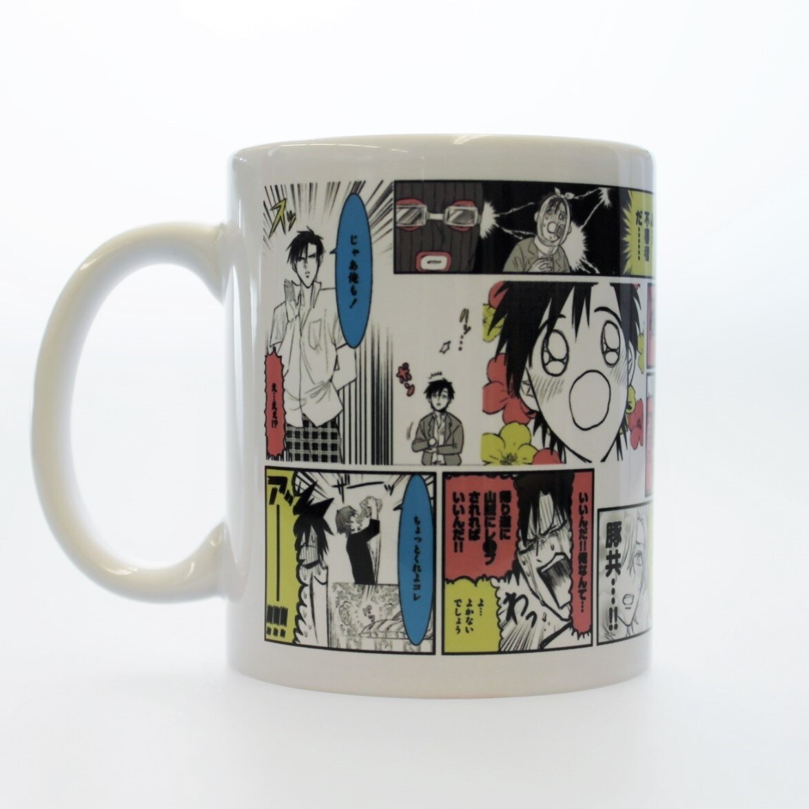 「そんな目で見てくれ」マグカップ（1620円）