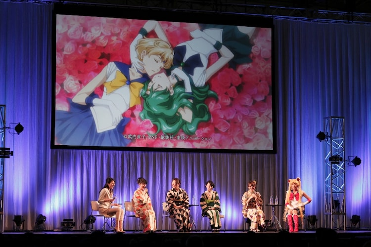 セーラームーンcrystal Ajで拍手喝采のop Ed披露 今監督のコスプレ姿も コミックナタリー セーラームーンcrystal Ajで拍手喝采のop Ed披露 今監督のコスプレ姿も コミックナタリー