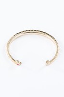 メリオダスモデルのバングル。