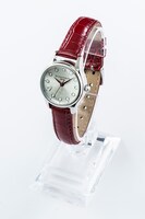 バンモデルの腕時計。