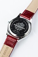 バンモデルの腕時計。