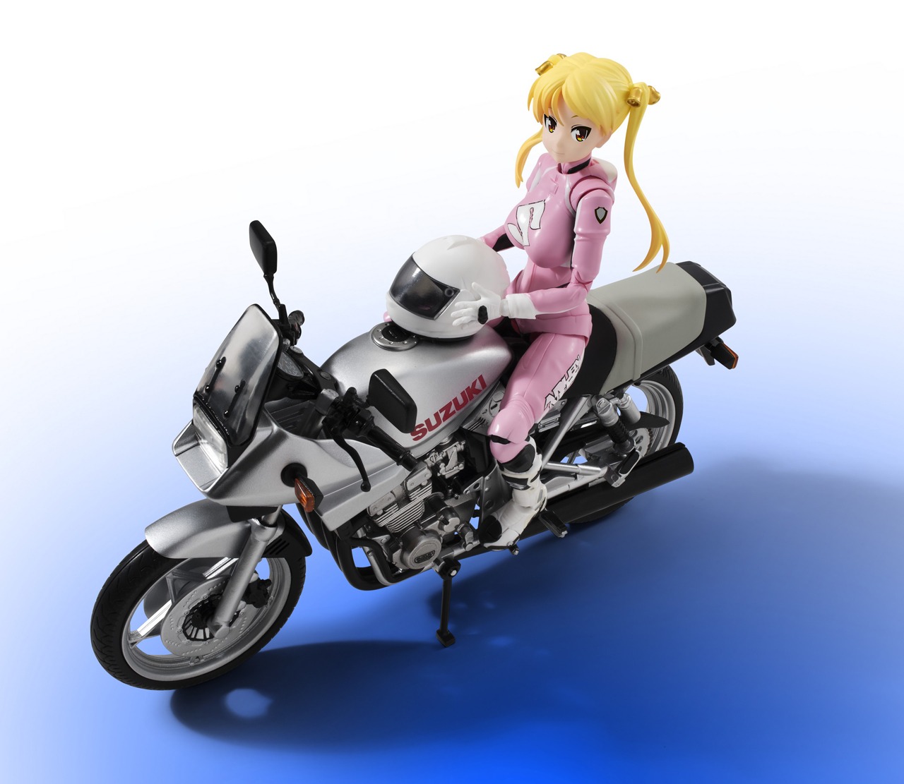 S.H.Figuarts鈴乃木凜（ライダースーツ）＆GSX 400S KATANA