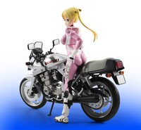 S.H.Figuarts鈴乃木凜（ライダースーツ）＆GSX 400S KATANA
