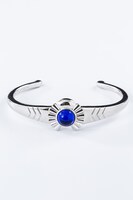 ギルサンダーモデルのバングル。