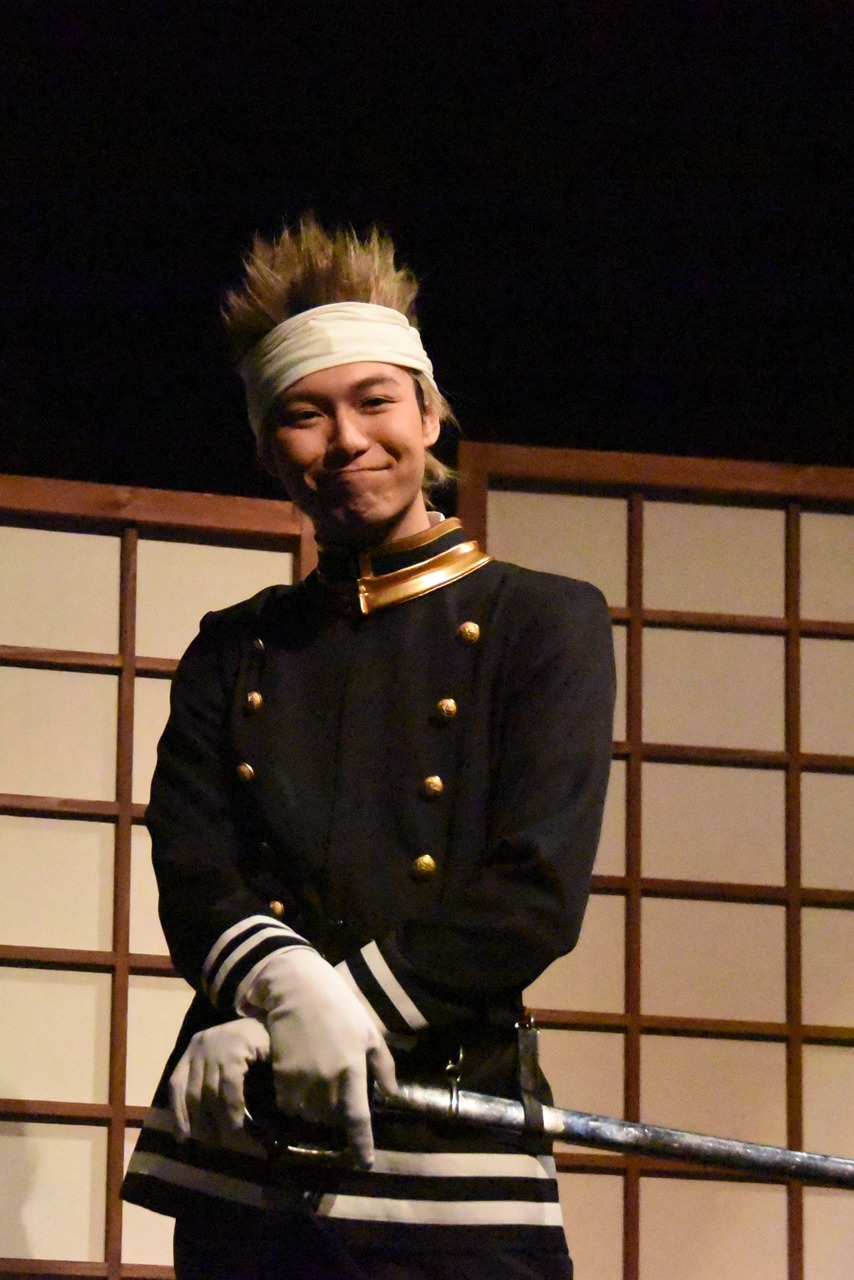 「浪漫活劇譚『艶漢』」公開ゲネプロの様子。