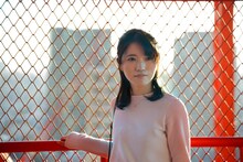 田仲かの子役を演じる美山加恋。