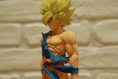 アニメカラーをベースにした「THE BRUSH」。