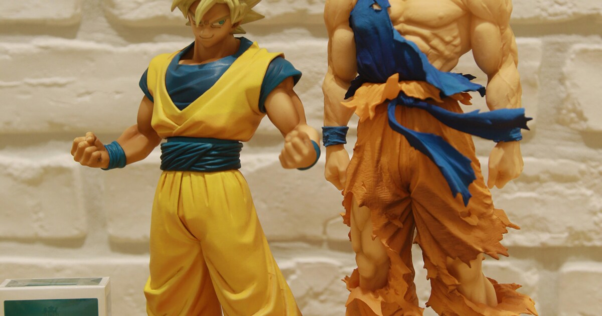 従来のシリーズである「MASTER STARS PIECE 孫悟空」（全高約20センチ 