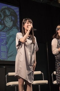 東山奈央