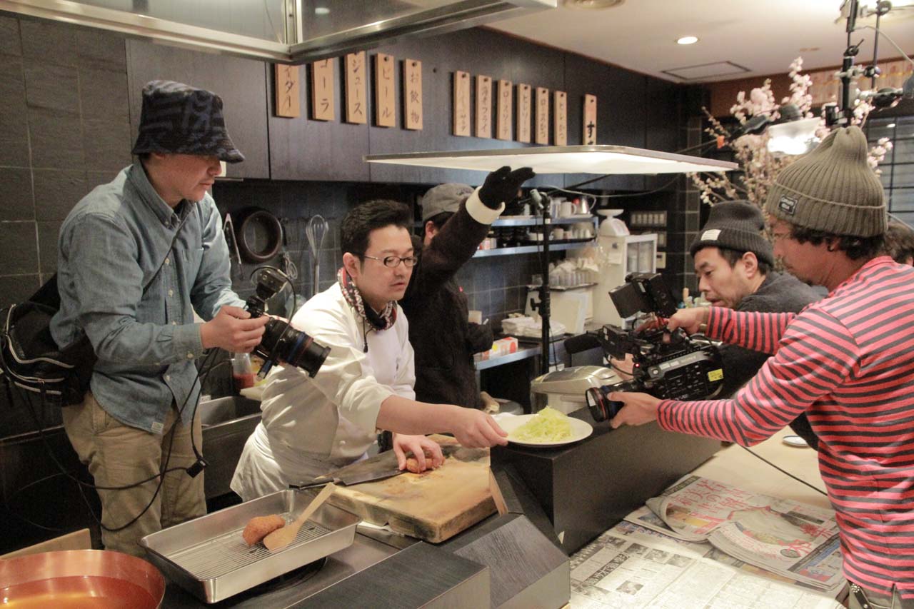 制作現場の様子。