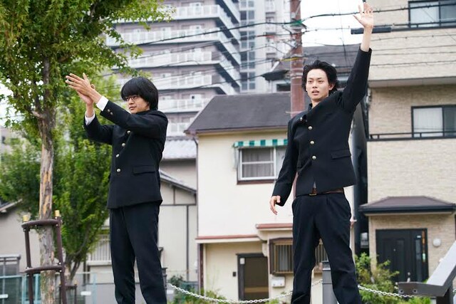 映画「セトウツミ」予告ショートムービー第3弾「スタンティングオベーション」より。