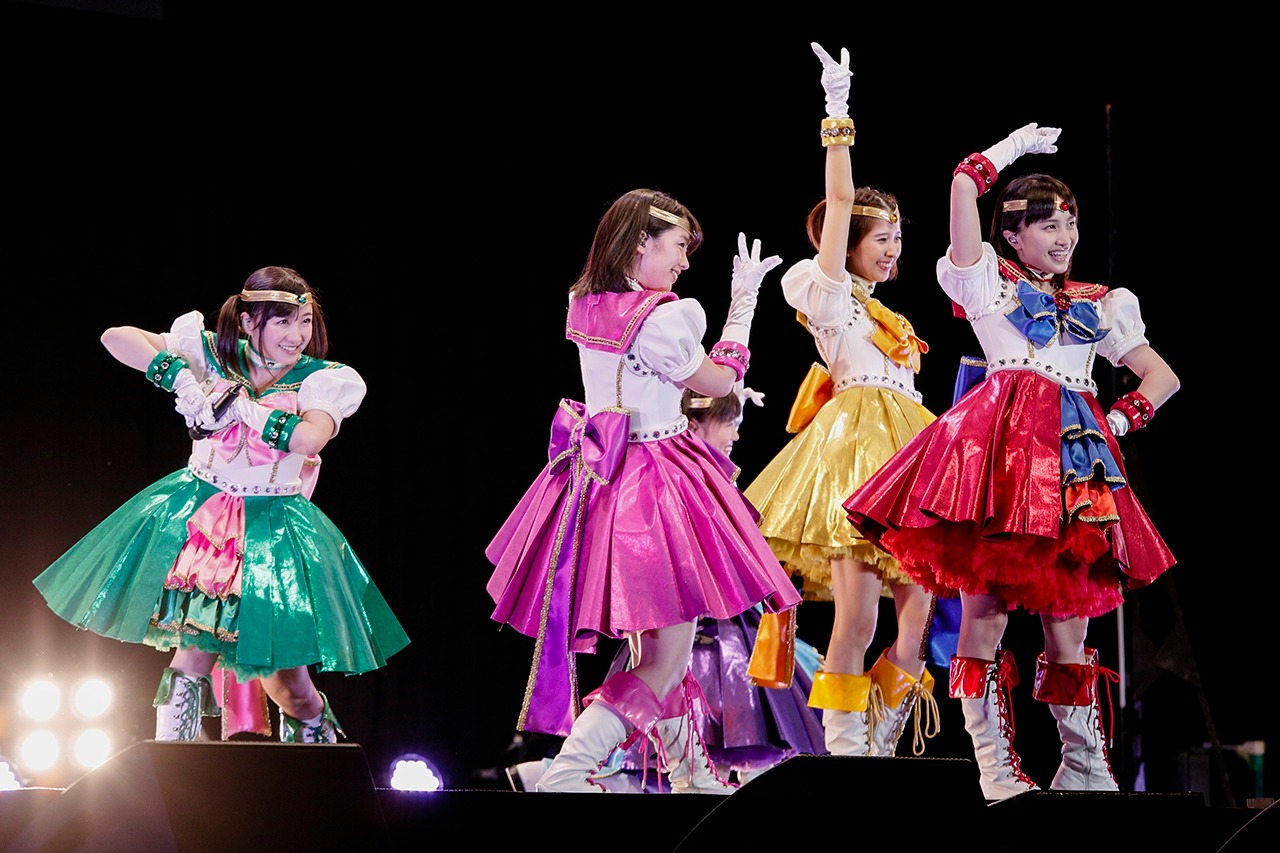 ももいろクローバーZ Photo by 佐藤里奈