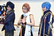 (左から)グレイ・フルバスター役の白又敦、ナツ・ドラグニル役の宮崎秋人、ジェラール・フェルナンデス役の荒木宏文。