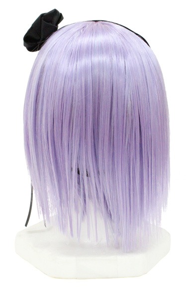 枝垂ほたるの髪飾りを再現したヘアバンド。