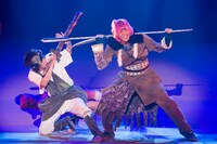 舞台「クジラの子らは砂上に歌う」公開ゲネプロの様子。(c)「クジラの子らは砂上に歌う」舞台製作委員会