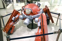 ロジコマの巨大フィギュア。