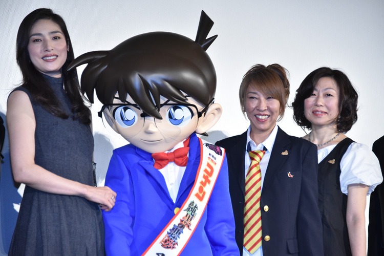 「名探偵コナン 純黒の悪夢（ナイトメア）」初日舞台挨拶の様子。